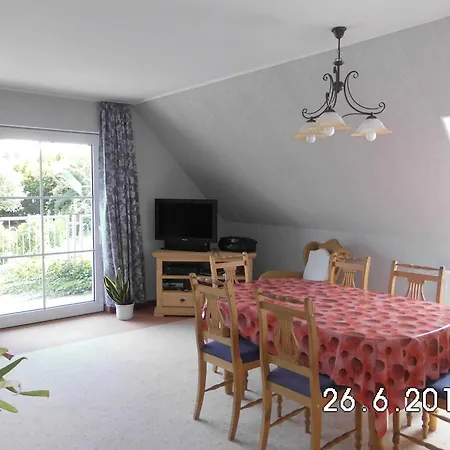 Hüttenhof Großleinungen